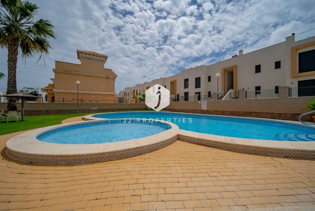 Tweedehands - Chalet -
Orihuela Costa - PAU 26