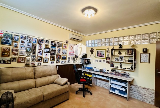 Tweedehands - Villa -
Ciudad Quesada - Costa Blanca