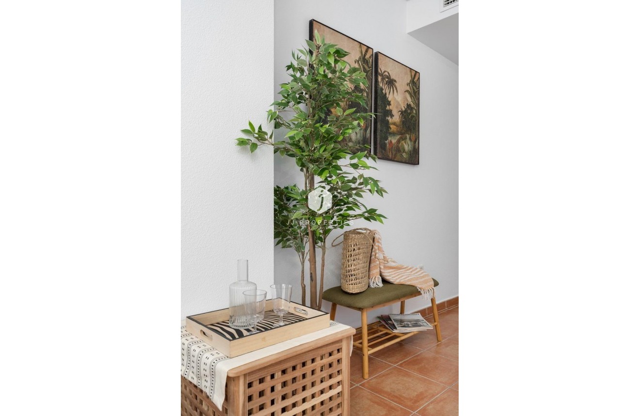 Tweedehands - Appartement / flat -
Guardamar del Segura - Pueblo