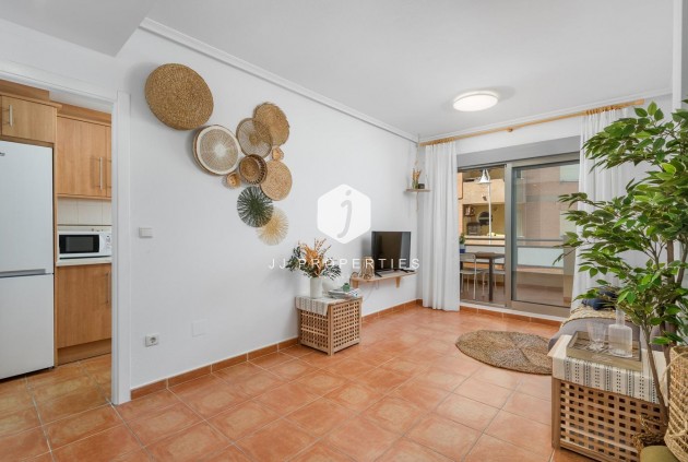 Tweedehands - Appartement / flat -
Guardamar del Segura - Pueblo