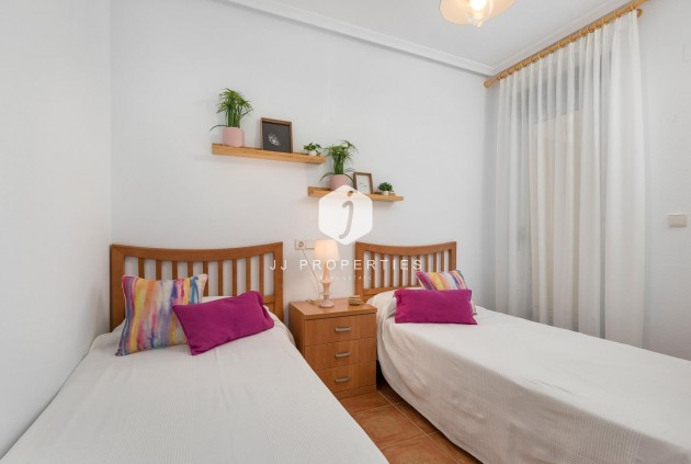 Tweedehands - Appartement / flat -
Guardamar del Segura - Pueblo