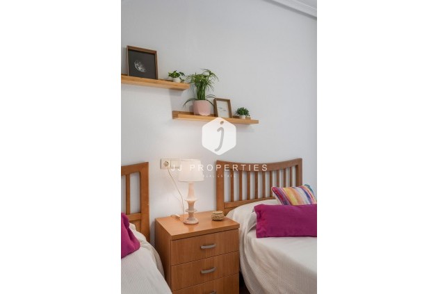 Tweedehands - Appartement / flat -
Guardamar del Segura - Pueblo
