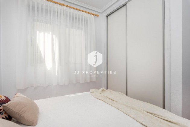 Tweedehands - Appartement / flat -
Guardamar del Segura - Pueblo