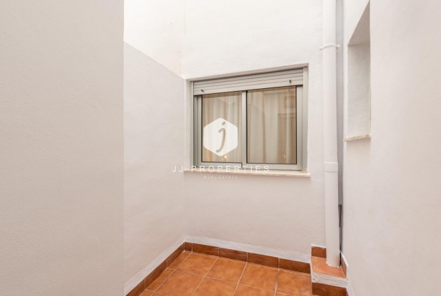 Tweedehands - Appartement / flat -
Guardamar del Segura - Pueblo