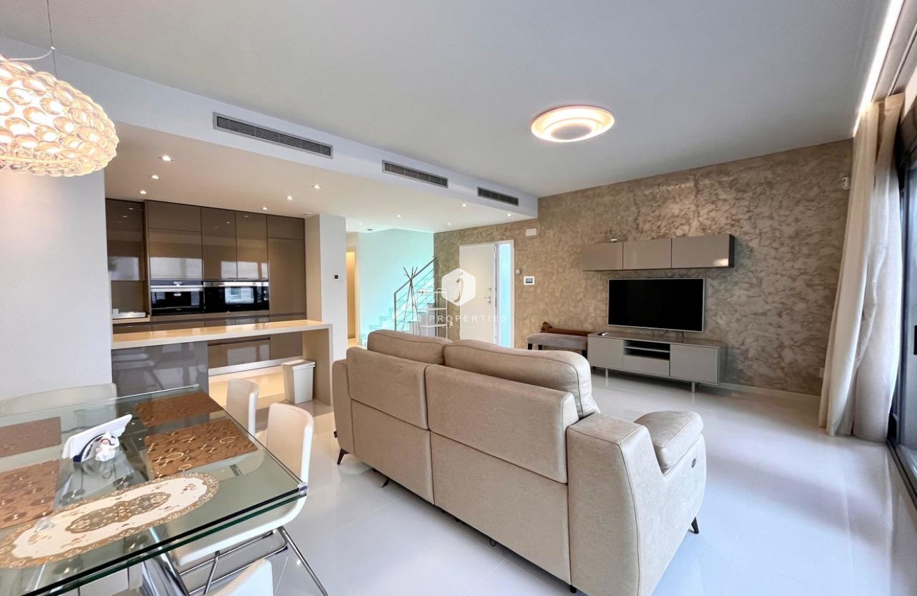 Tweedehands - Villa -
Dehesa de Campoamor - Costa Blanca