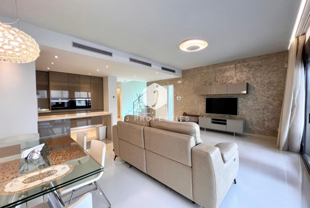 Tweedehands - Villa -
Dehesa de Campoamor - Costa Blanca