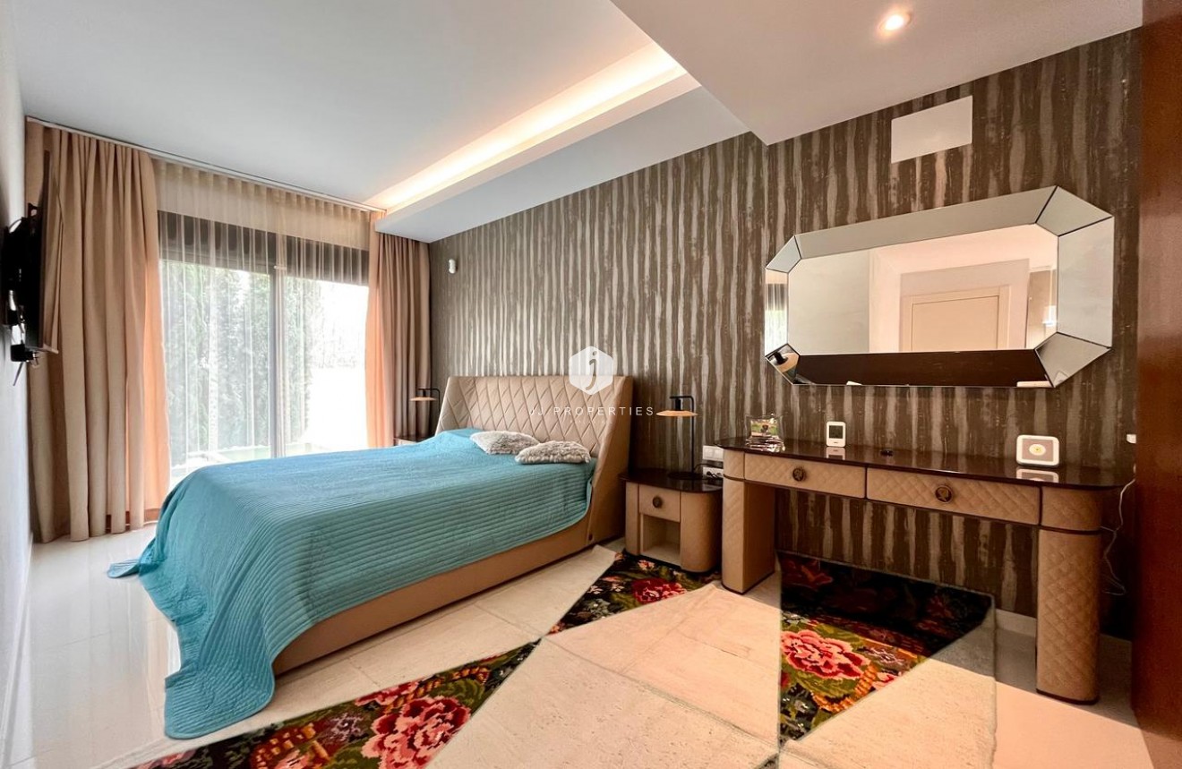 Tweedehands - Villa -
Dehesa de Campoamor - Costa Blanca