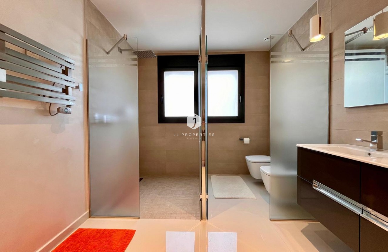 Tweedehands - Villa -
Dehesa de Campoamor - Costa Blanca