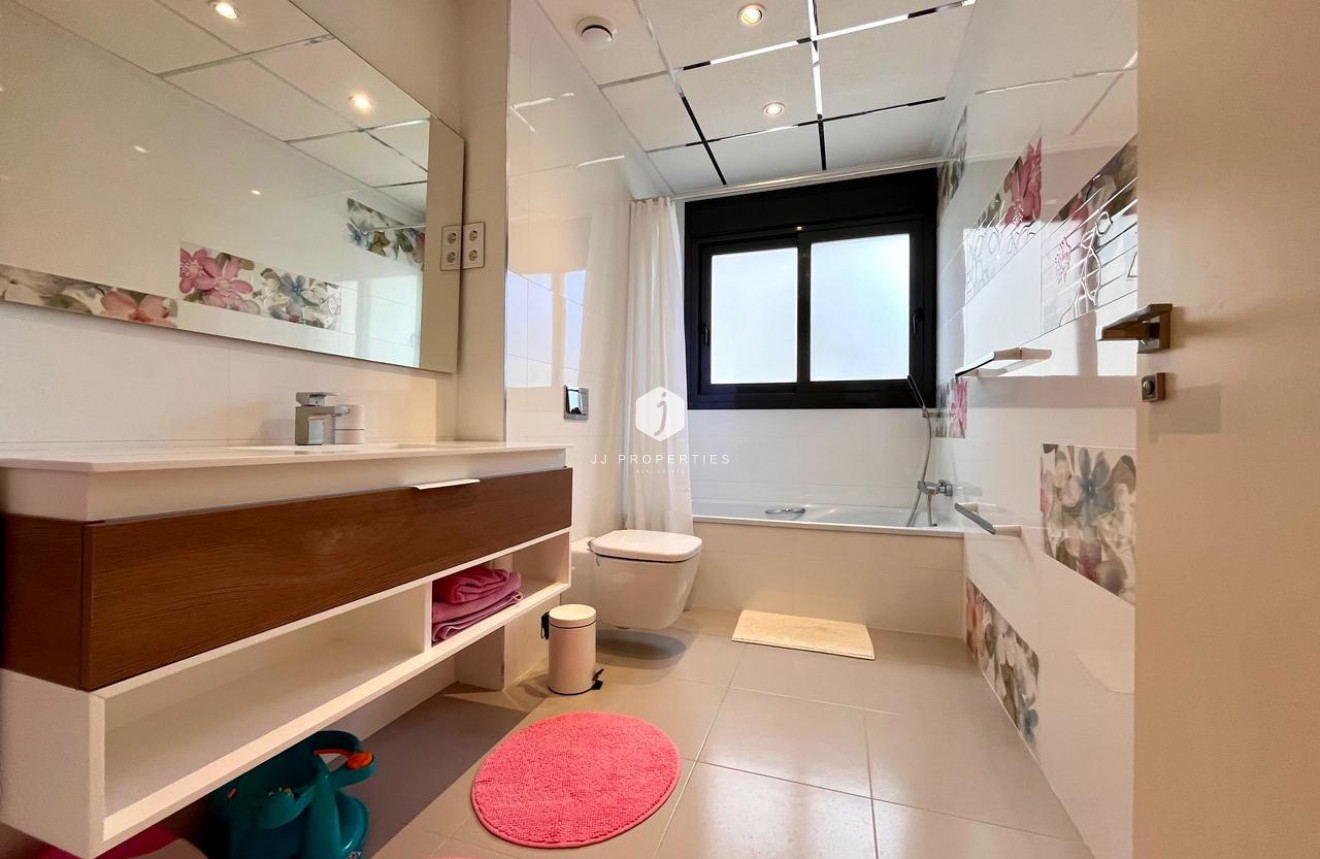 Tweedehands - Villa -
Dehesa de Campoamor - Costa Blanca