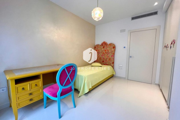 Tweedehands - Villa -
Dehesa de Campoamor - Costa Blanca