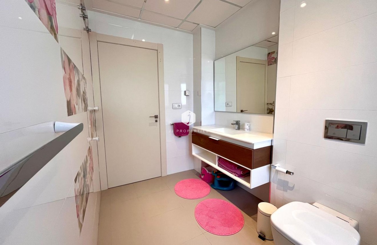 Tweedehands - Villa -
Dehesa de Campoamor - Costa Blanca