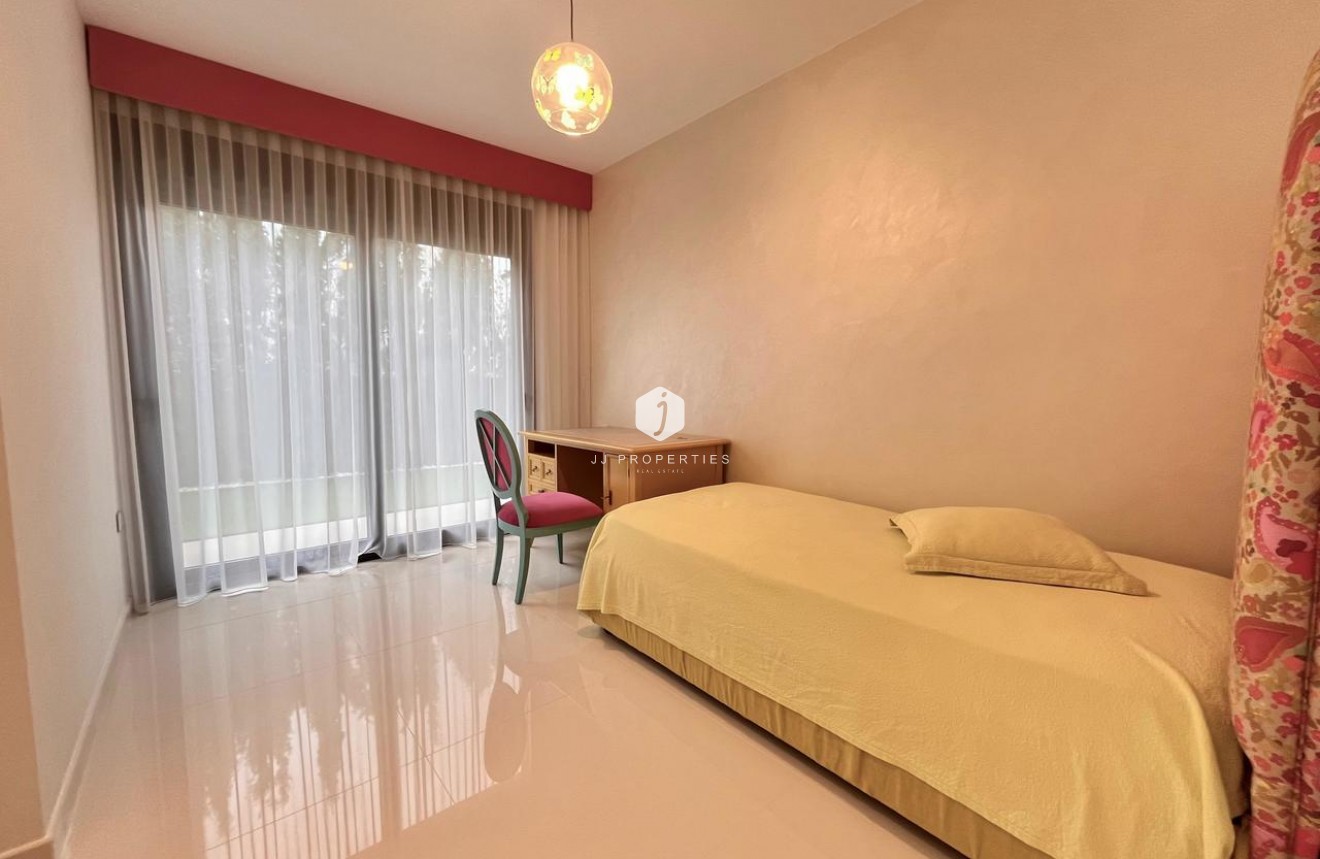 Tweedehands - Villa -
Dehesa de Campoamor - Costa Blanca