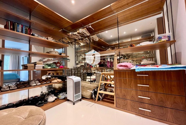 Tweedehands - Villa -
Dehesa de Campoamor - Costa Blanca