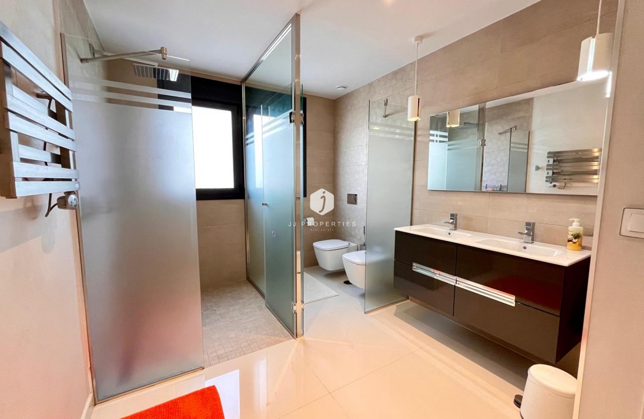 Tweedehands - Villa -
Dehesa de Campoamor - Costa Blanca