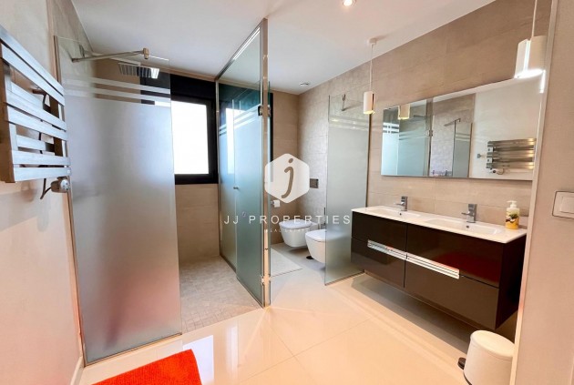 Tweedehands - Villa -
Dehesa de Campoamor - Costa Blanca