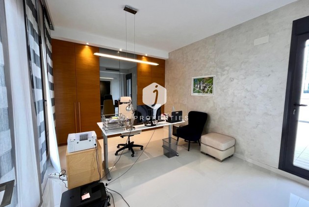 Tweedehands - Villa -
Dehesa de Campoamor - Costa Blanca