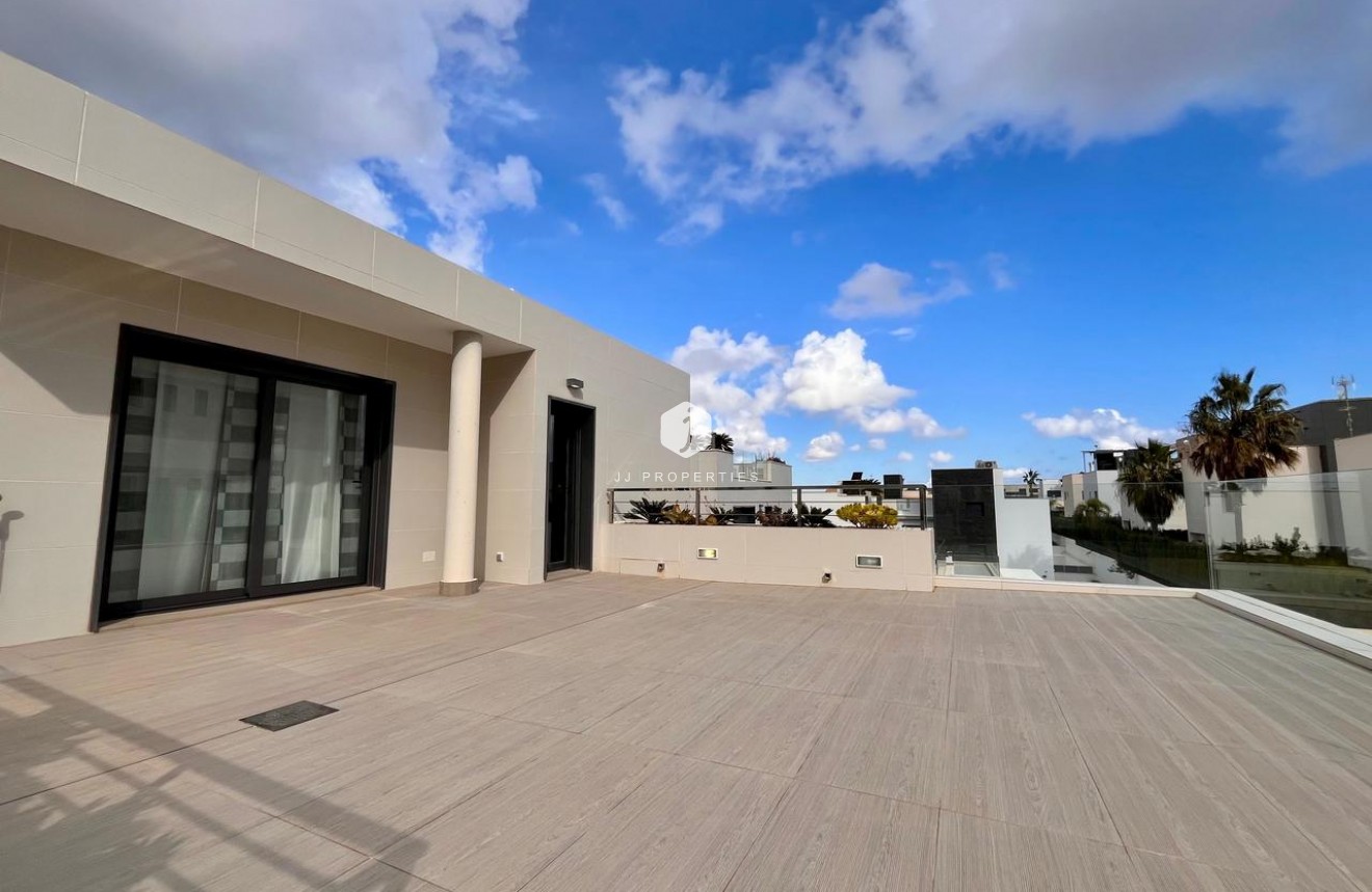 Tweedehands - Villa -
Dehesa de Campoamor - Costa Blanca