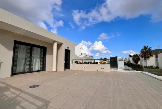 Tweedehands - Villa -
Dehesa de Campoamor - Costa Blanca