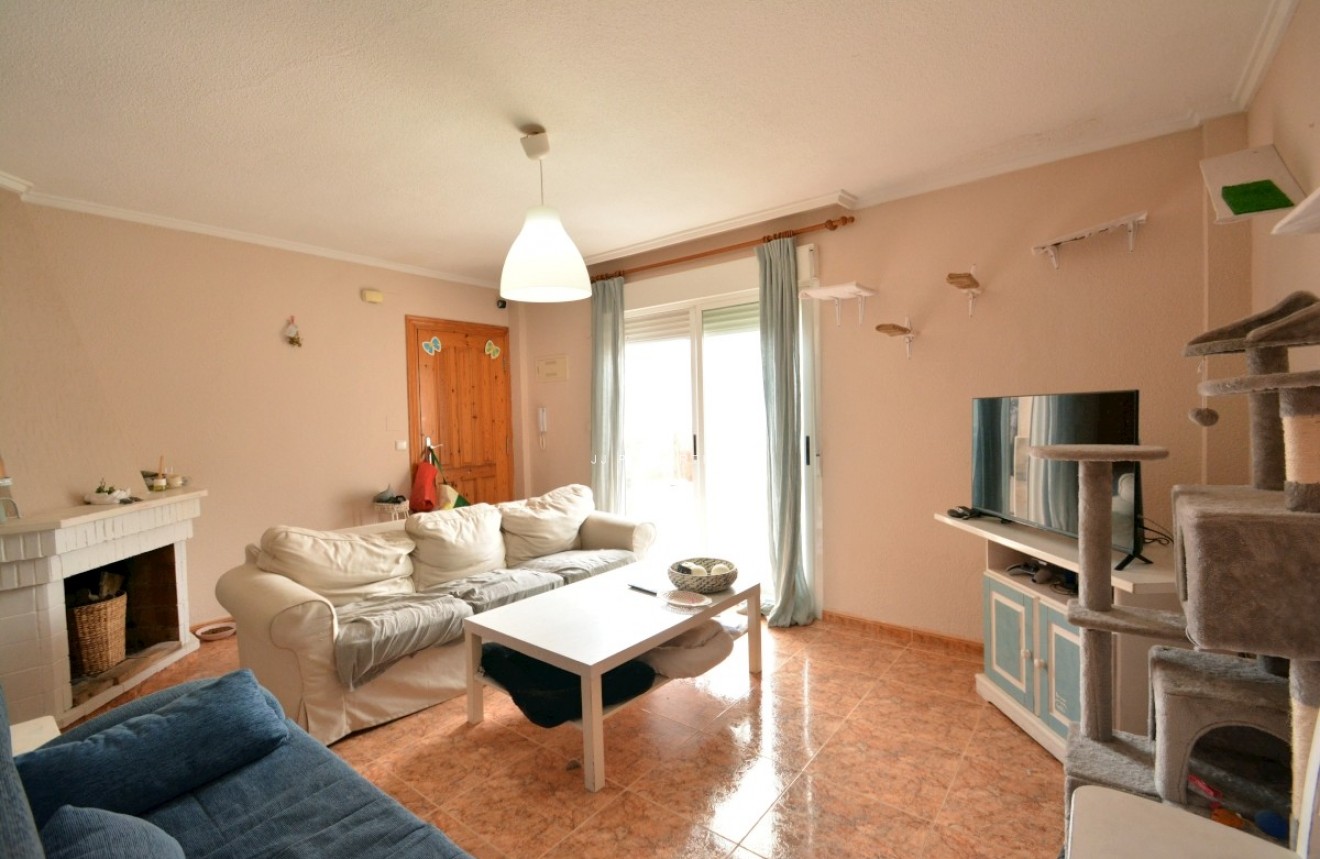 Tweedehands - Penthouse -
Guardamar del Segura - Costa Blanca