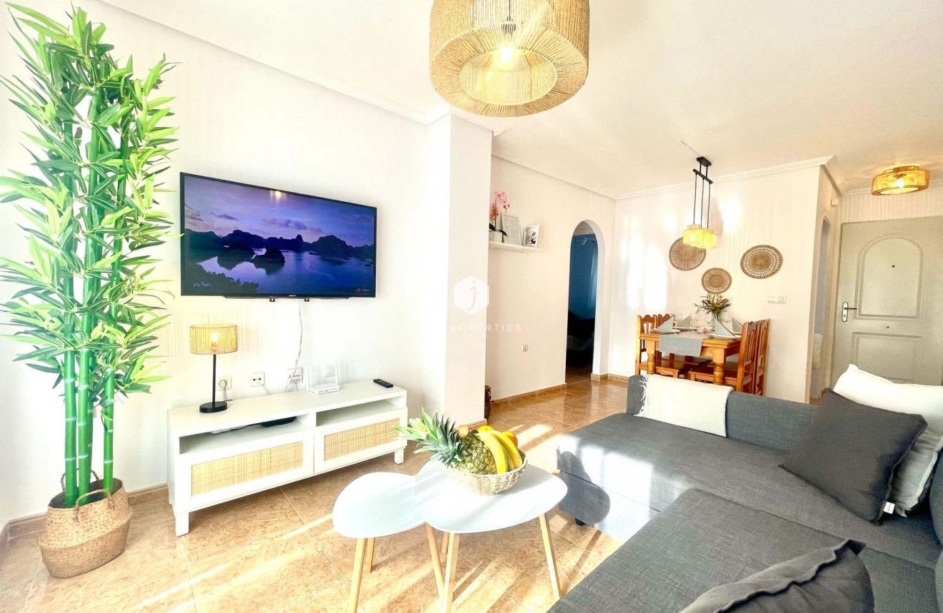 Tweedehands - Appartement / flat -
Torrevieja - La Mata