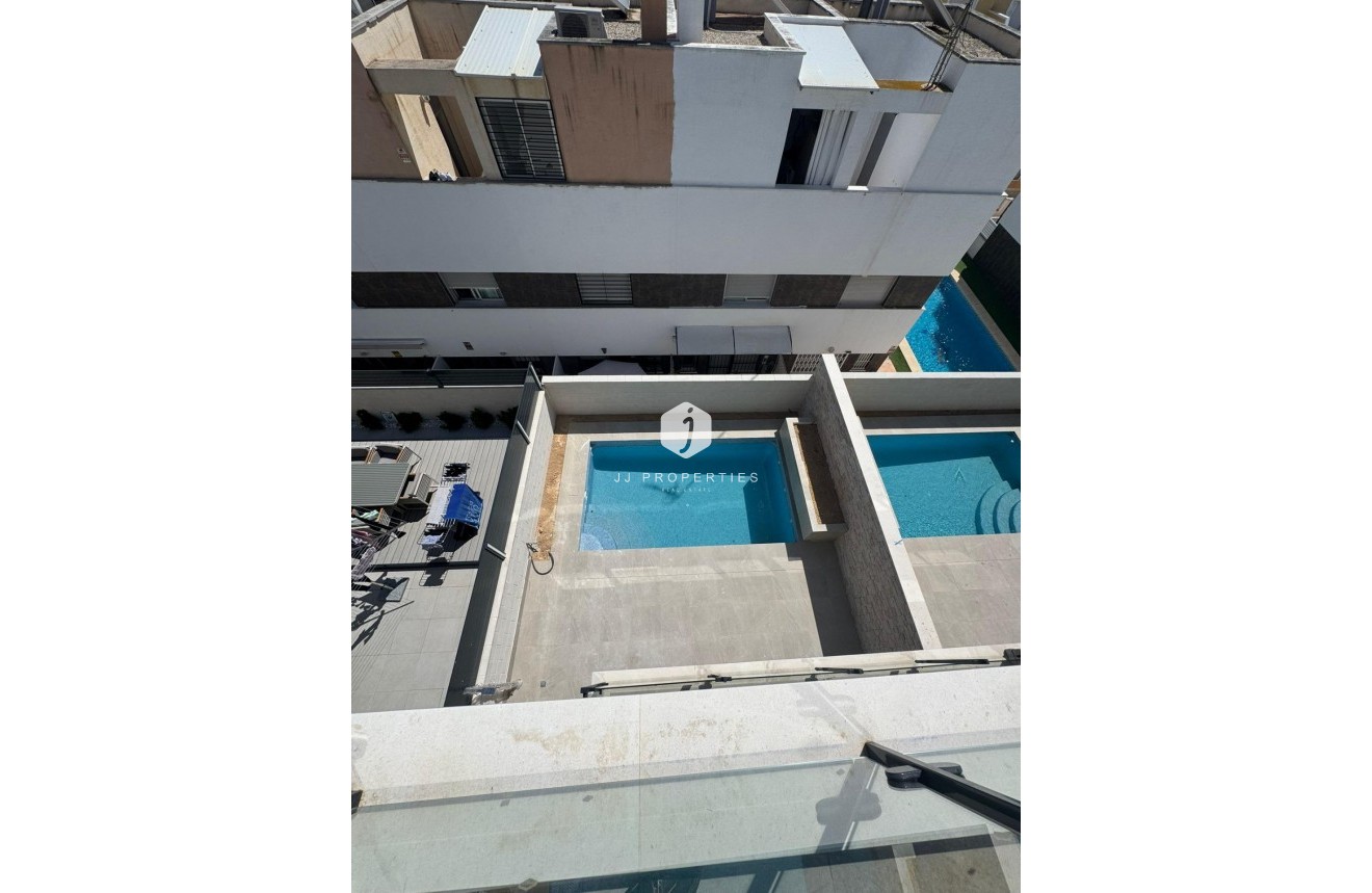 Tweedehands - Villa -
Guardamar del Segura - Guardamar