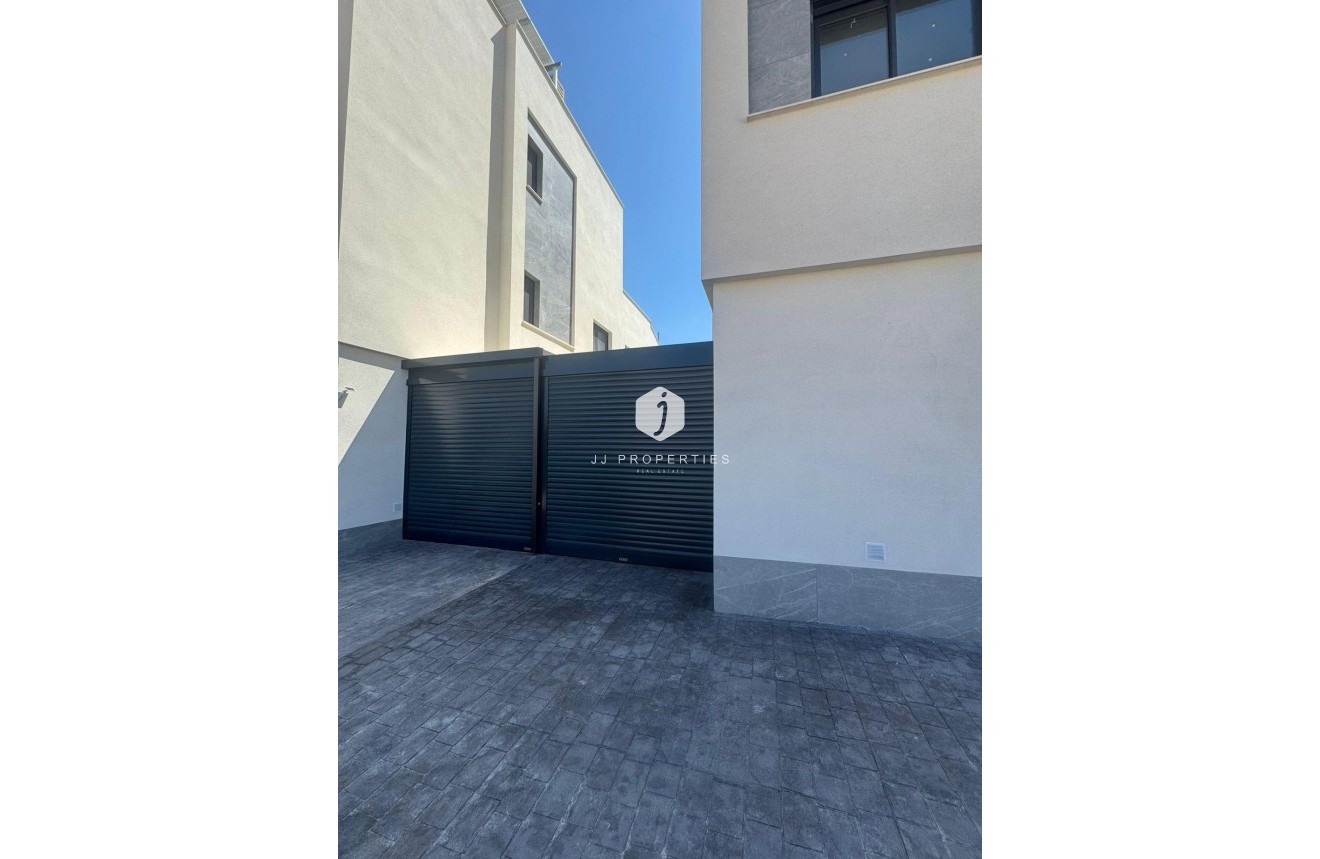 Tweedehands - Villa -
Guardamar del Segura - Guardamar