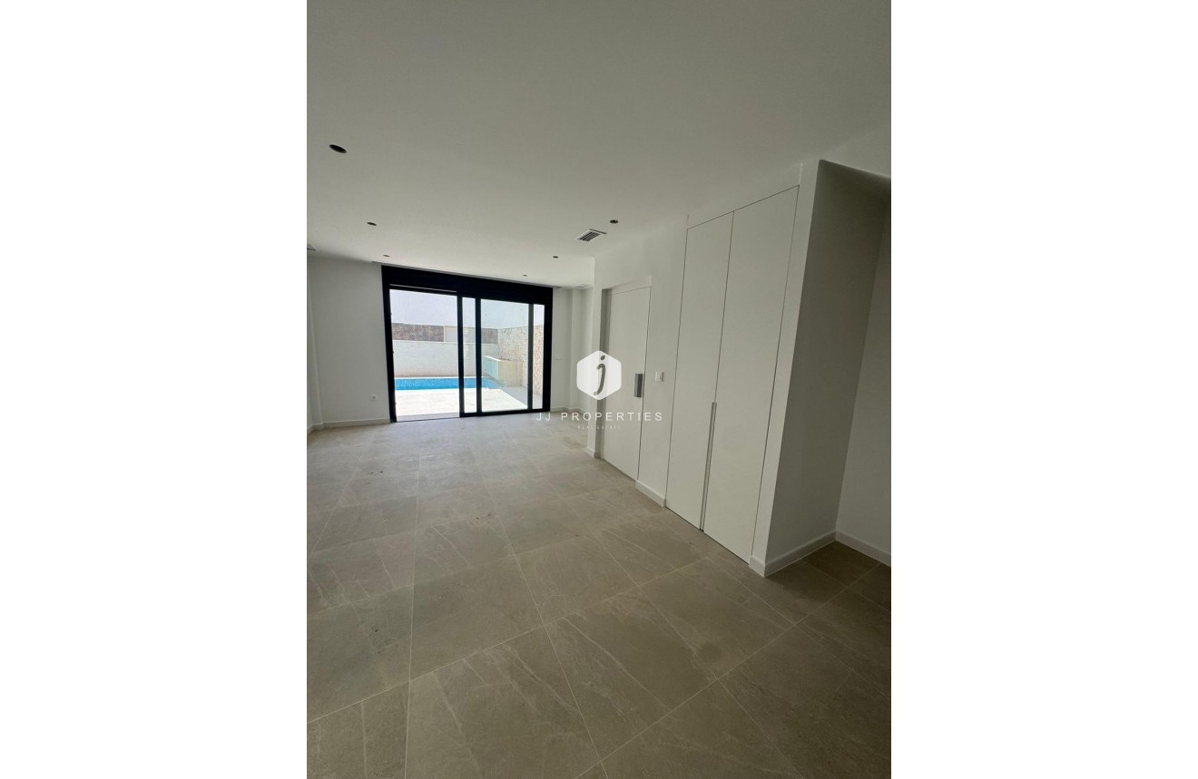 Tweedehands - Villa -
Guardamar del Segura - Guardamar