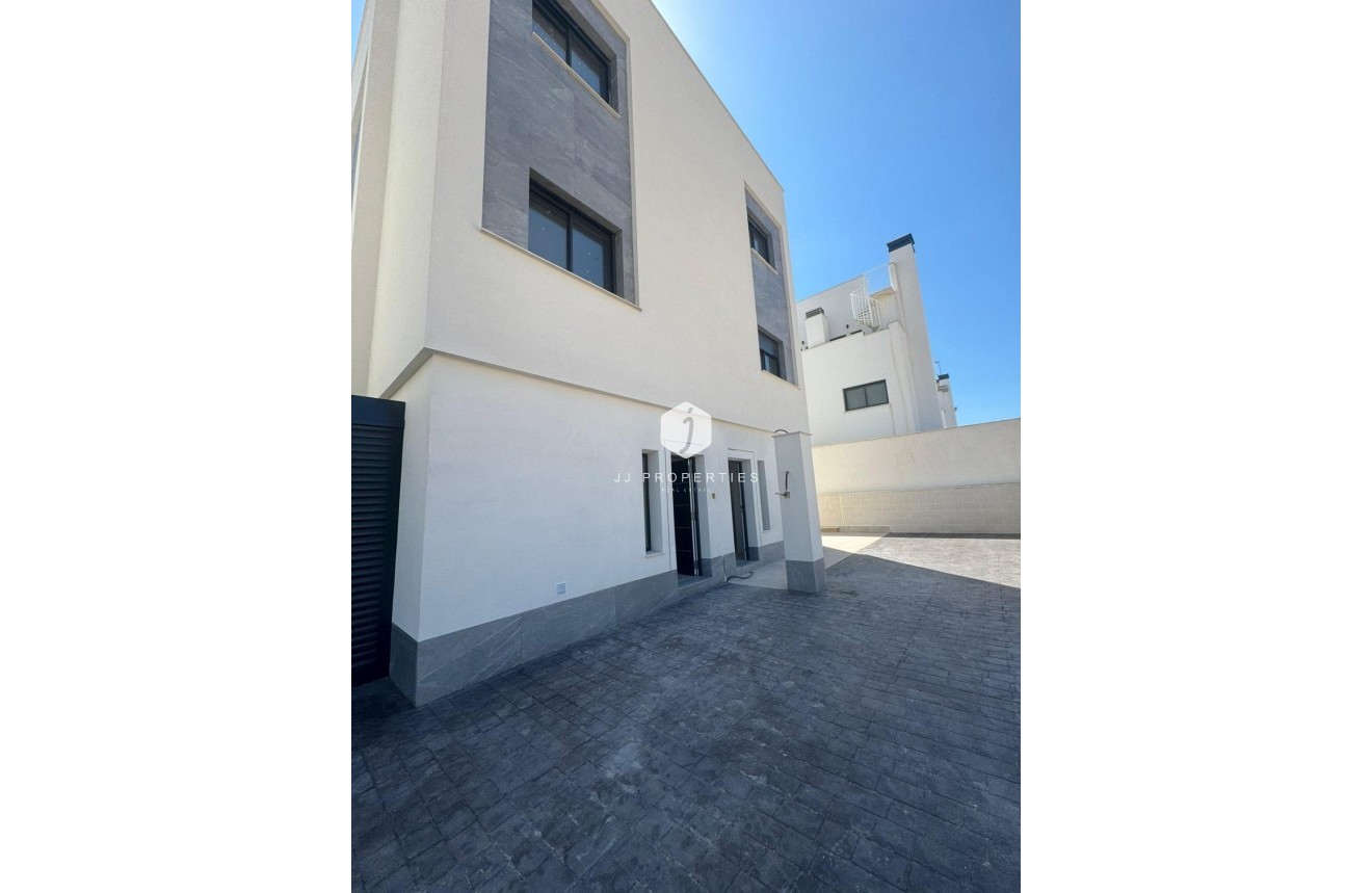 Tweedehands - Villa -
Guardamar del Segura - Guardamar