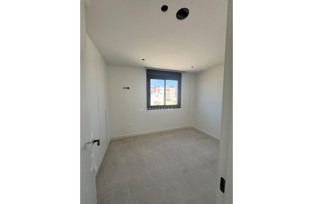 Tweedehands - Villa -
Guardamar del Segura - Guardamar