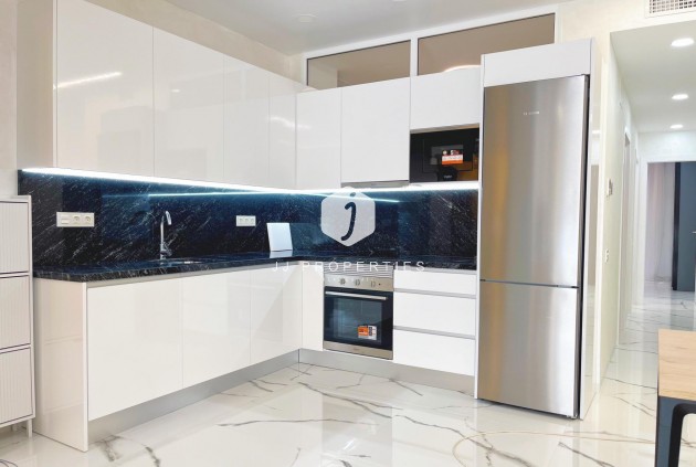 Aus zweiter Hand - Wohnung -
Torrevieja - Playa del Cura