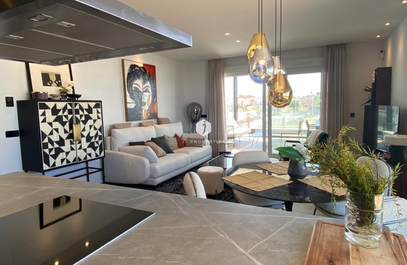 Tweedehands - Penthouse -
Torrevieja - Punta prima