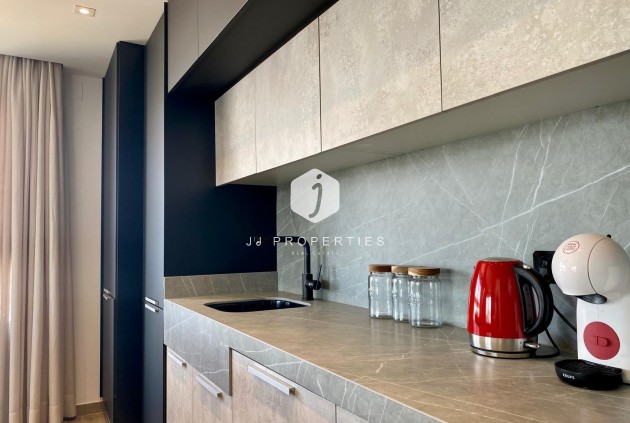 Tweedehands - Penthouse -
Torrevieja - Punta prima