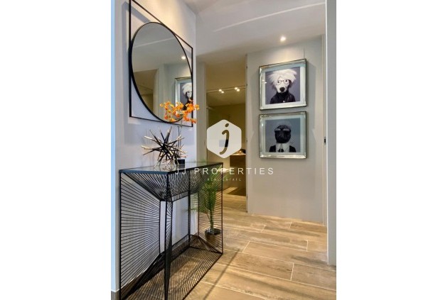 Tweedehands - Penthouse -
Torrevieja - Punta prima