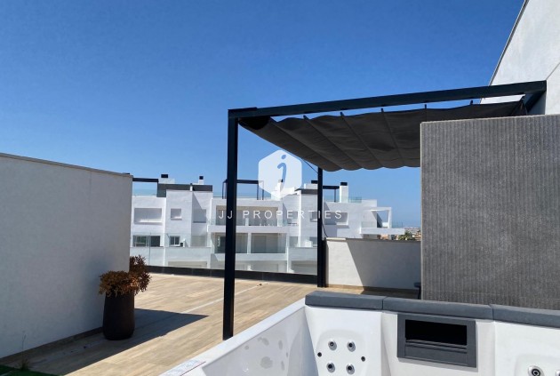 Tweedehands - Penthouse -
Torrevieja - Punta prima