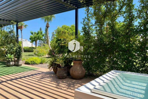 Tweedehands - Penthouse -
Torrevieja - Punta prima