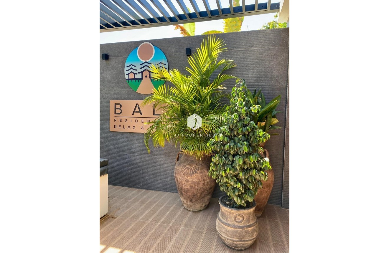 Tweedehands - Penthouse -
Torrevieja - Punta prima