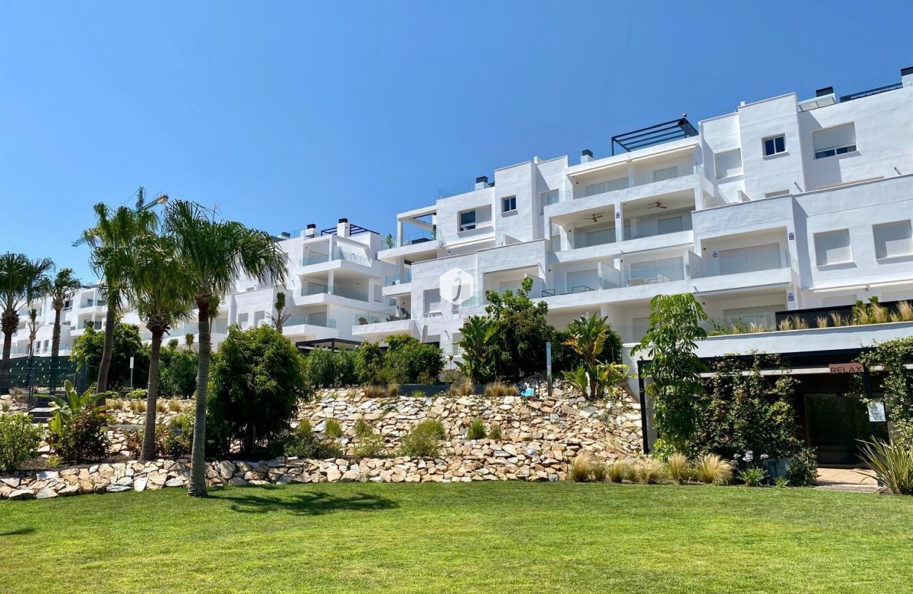 Tweedehands - Penthouse -
Torrevieja - Punta prima