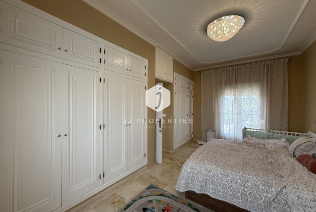 Tweedehands - Villa -
Orihuela Costa - Costa Blanca