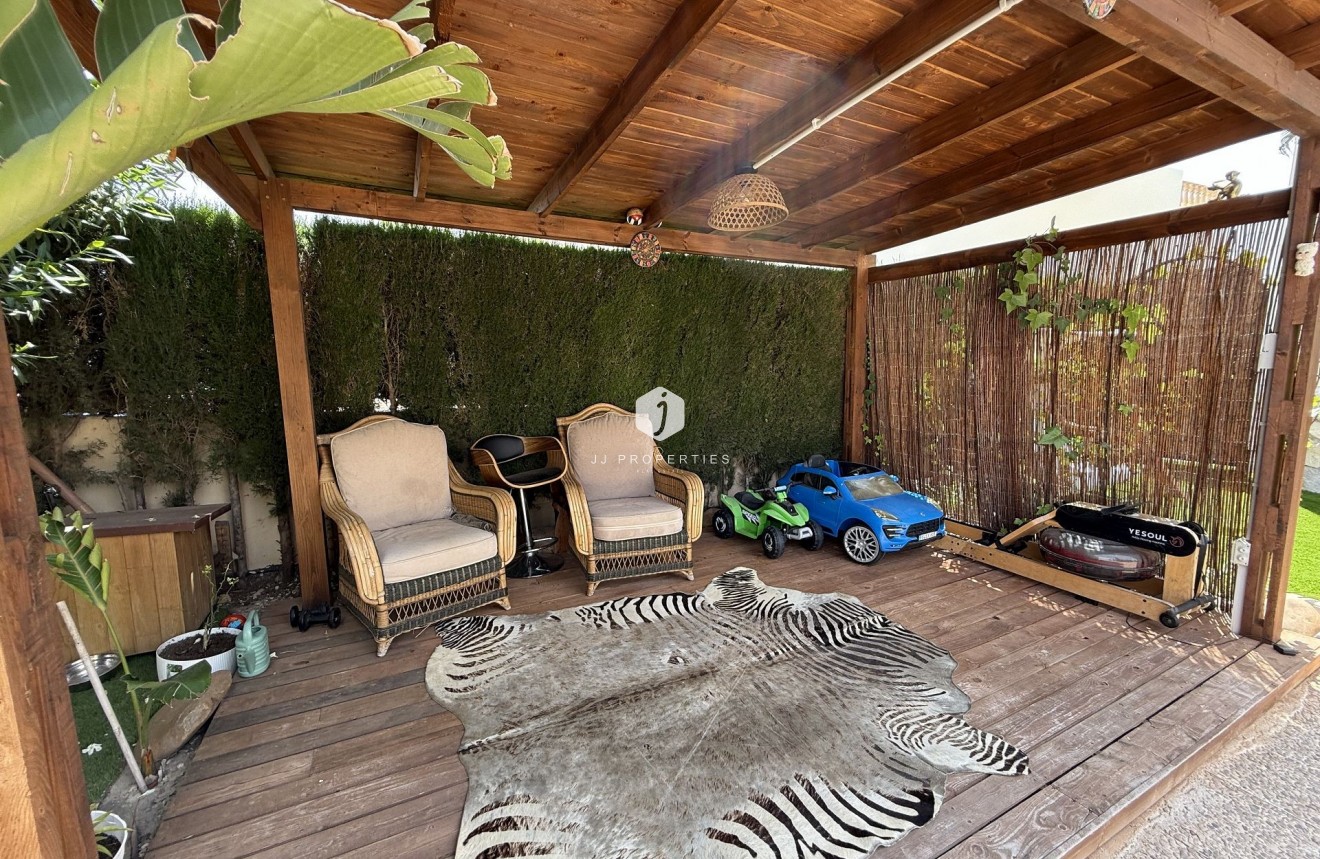 Tweedehands - Villa -
Orihuela Costa - Costa Blanca