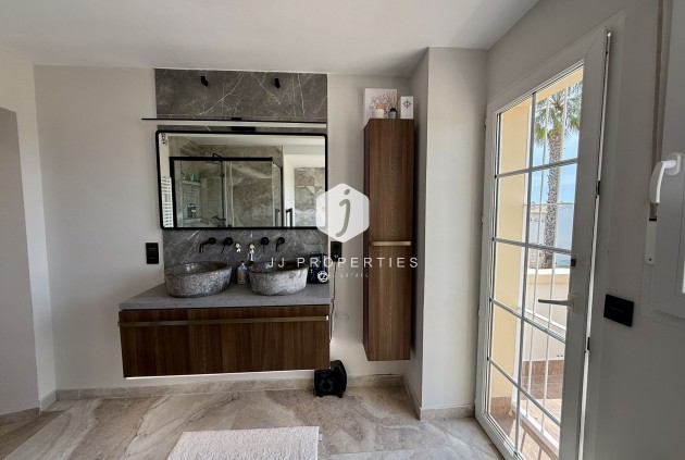 Tweedehands - Villa -
Orihuela Costa - Costa Blanca