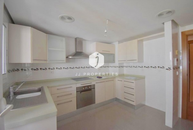 Tweedehands - Appartement / flat -
Torrevieja - Centro - Muelle Pesquero