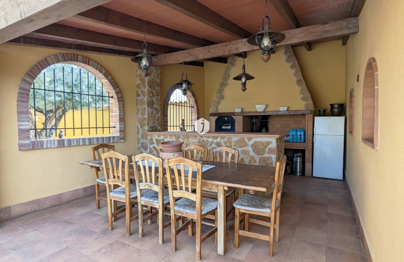 Segunda mano - Villa -
Bigastro - Inland