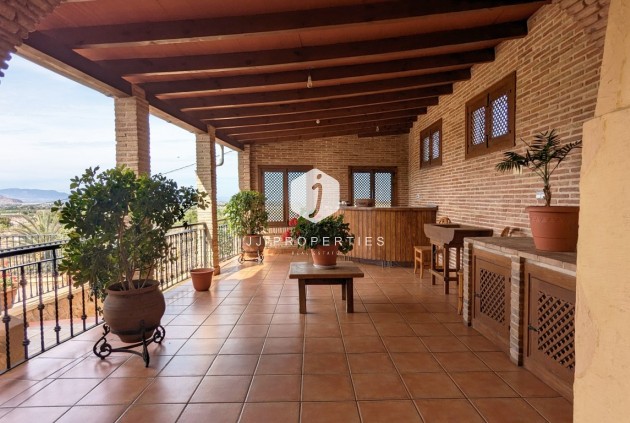 Segunda mano - Villa -
Bigastro - Inland