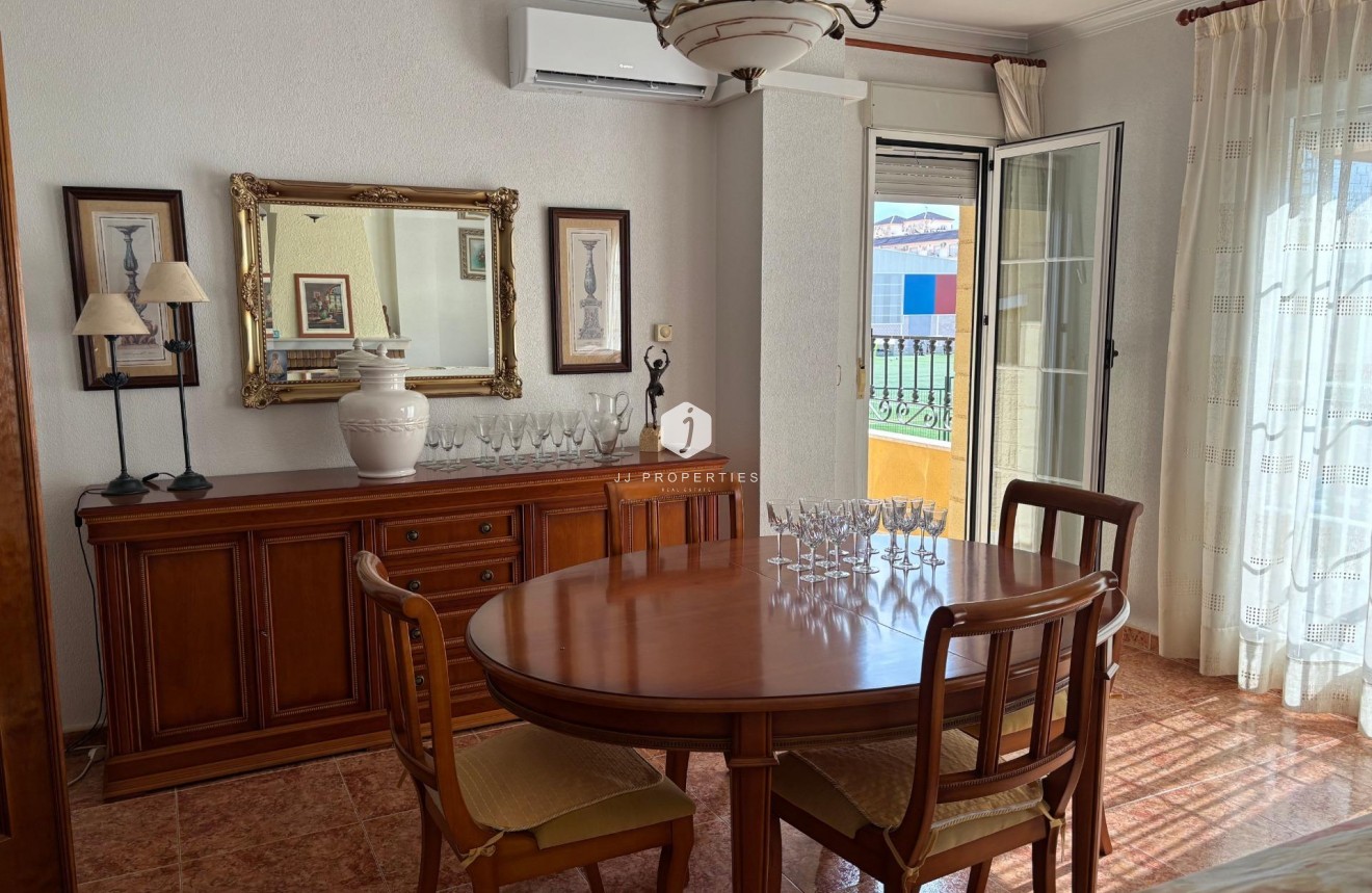 Tweedehands - Chalet -
Formentera del Segura - Pueblo 5