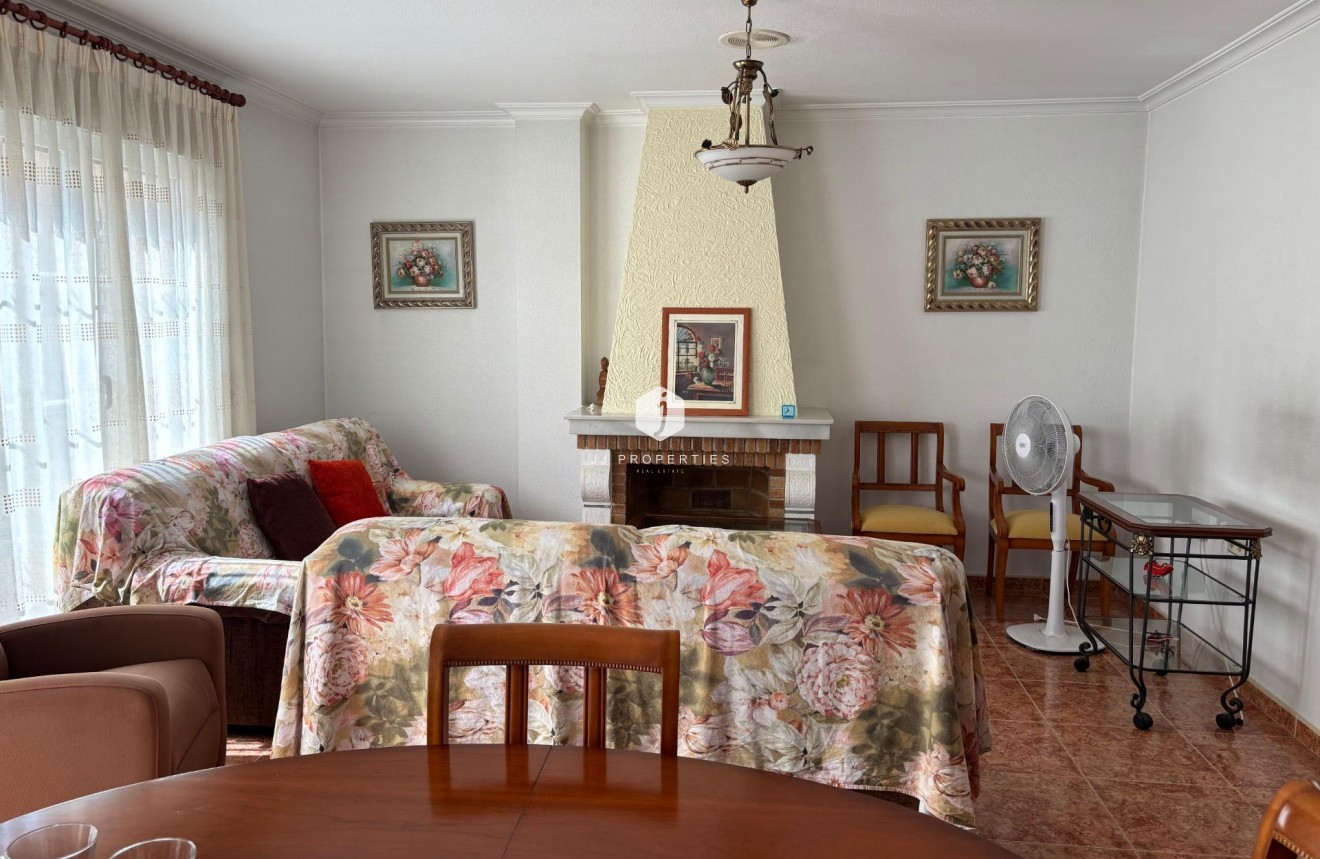 Tweedehands - Chalet -
Formentera del Segura - Pueblo 5