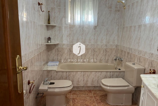 Tweedehands - Chalet -
Formentera del Segura - Pueblo 5