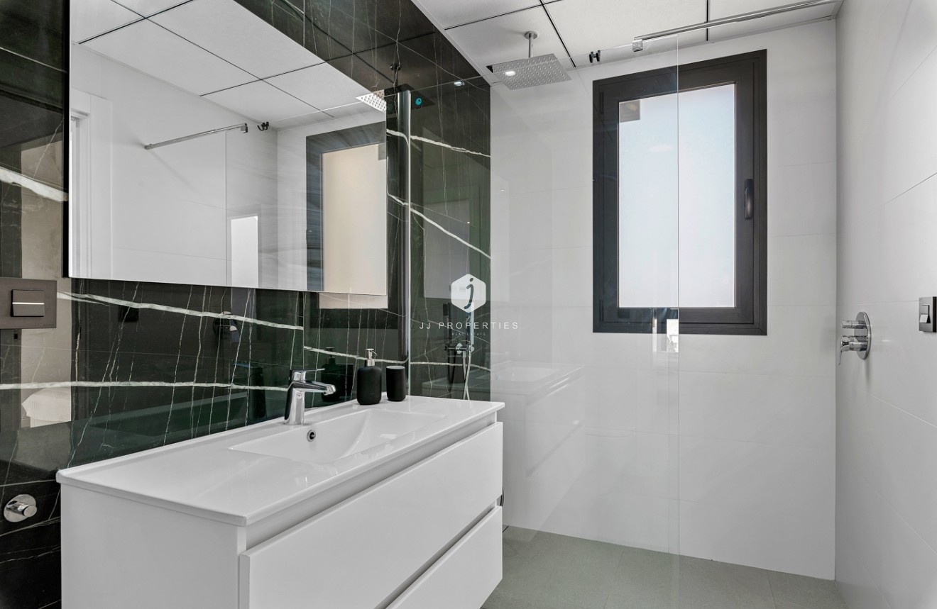 Tweedehands - Villa -
Ciudad Quesada - Costa Blanca