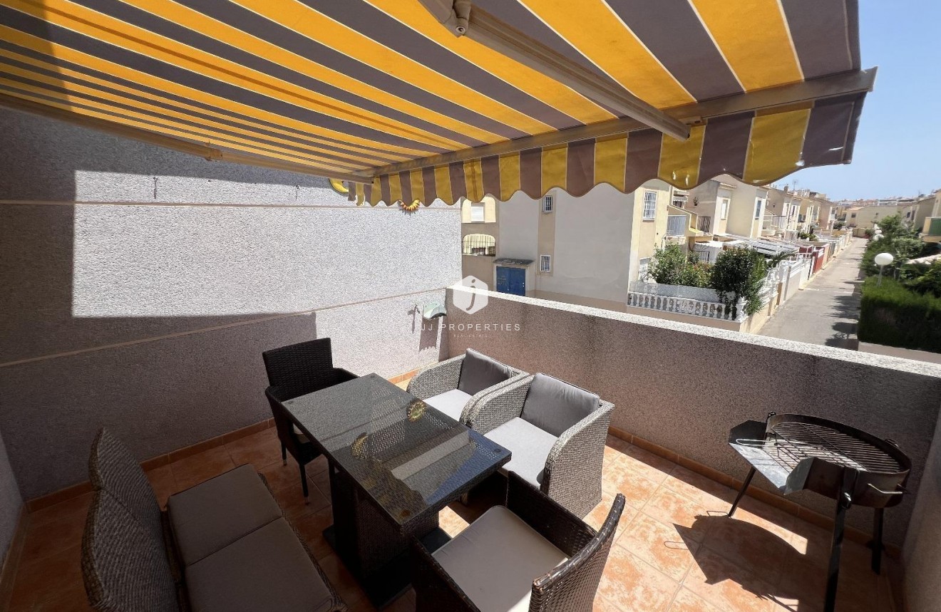 Tweedehands - Chalet -
Torrevieja - La Siesta - El Salado - Torreta