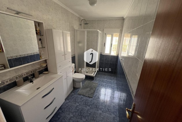 Tweedehands - Chalet -
Torrevieja - La Siesta - El Salado - Torreta