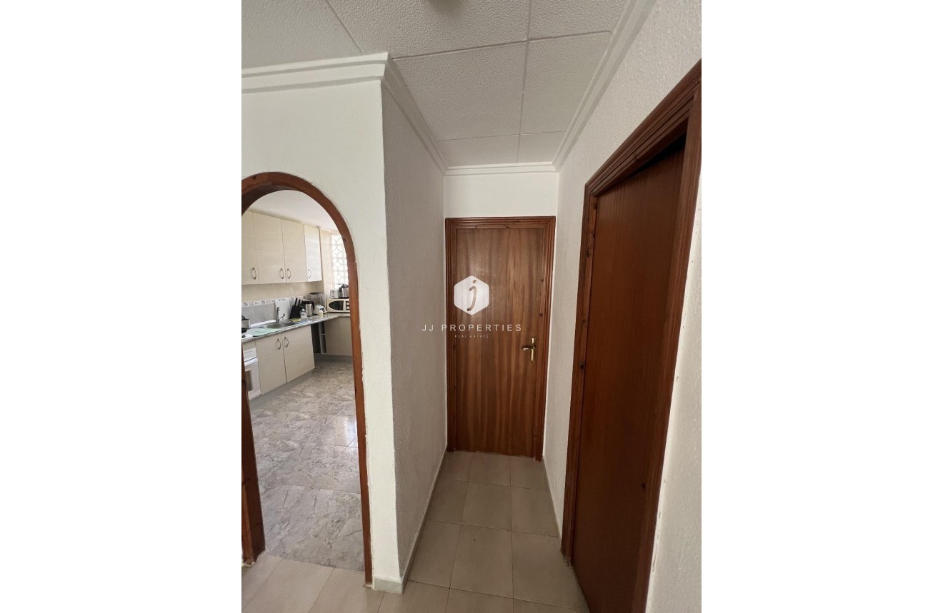 Tweedehands - Chalet -
Torrevieja - La Siesta - El Salado - Torreta